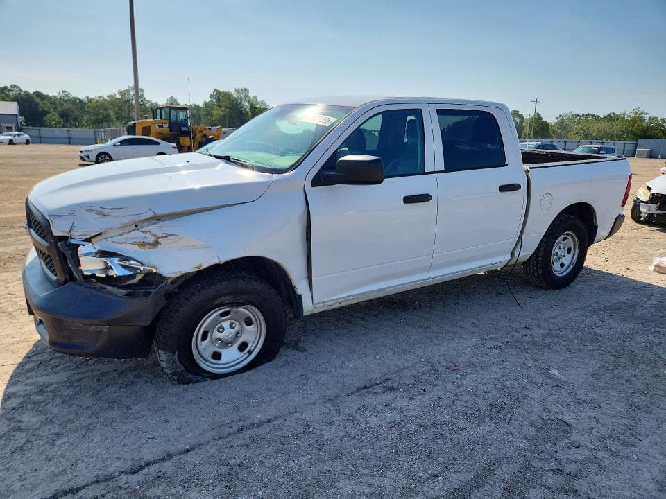 2019 RAM 1500 CLASSIC TRADESMAN - 1