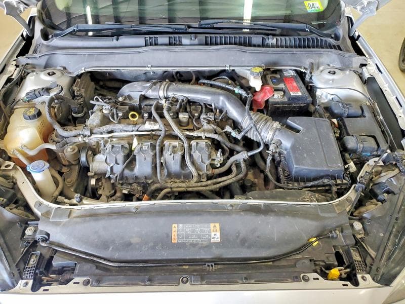 2019 FORD FUSION SE 11