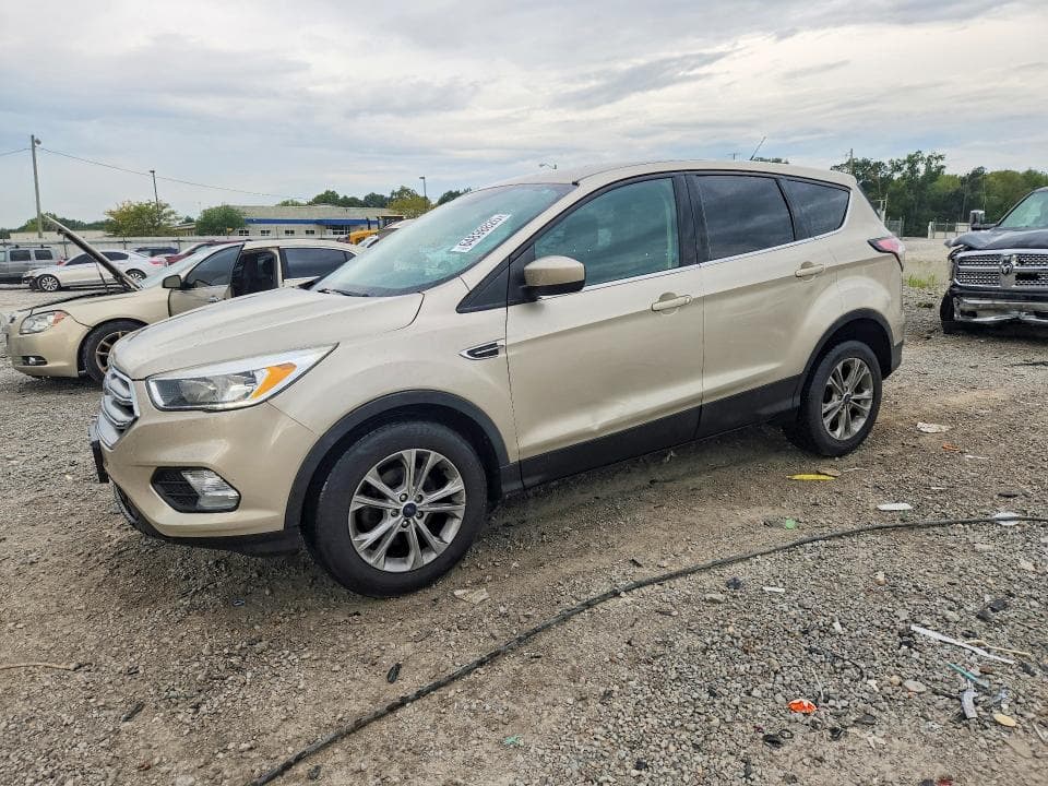 2017 FORD ESCAPE SE - 1