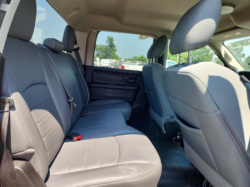 2020 RAM 1500 CLASSIC SSV 10