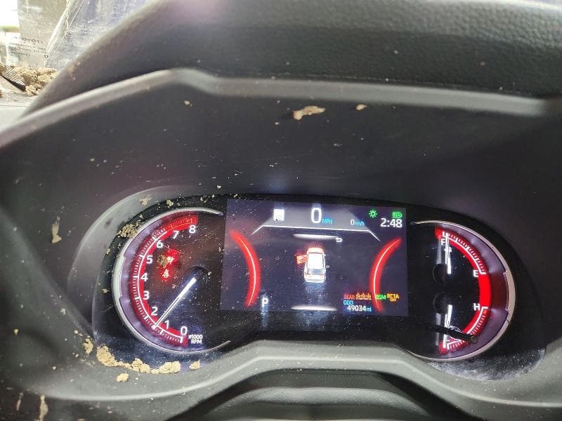 2024 TOYOTA RAV4 XLE 9