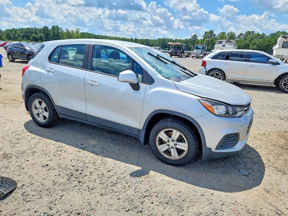 2019 CHEVROLET TRAX LS 4