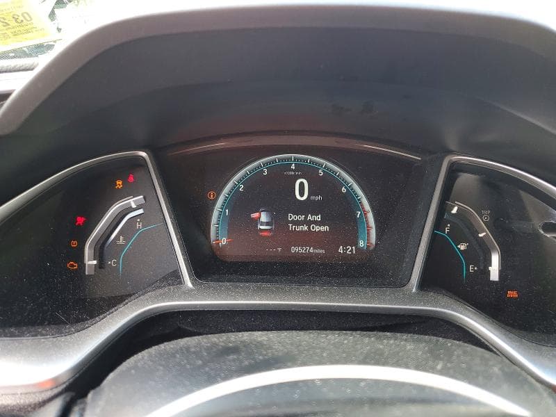 2018 HONDA CIVIC EX 9
