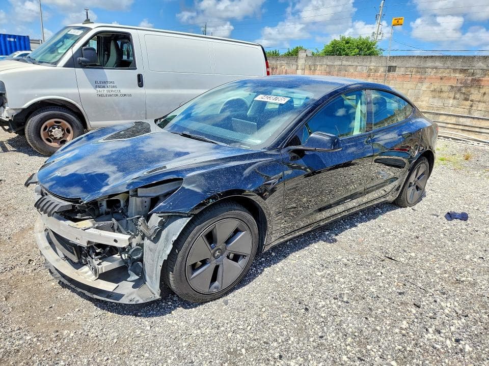 2023 TESLA MODEL 3 - 1