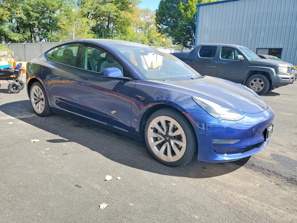 2023 TESLA MODEL 3 4