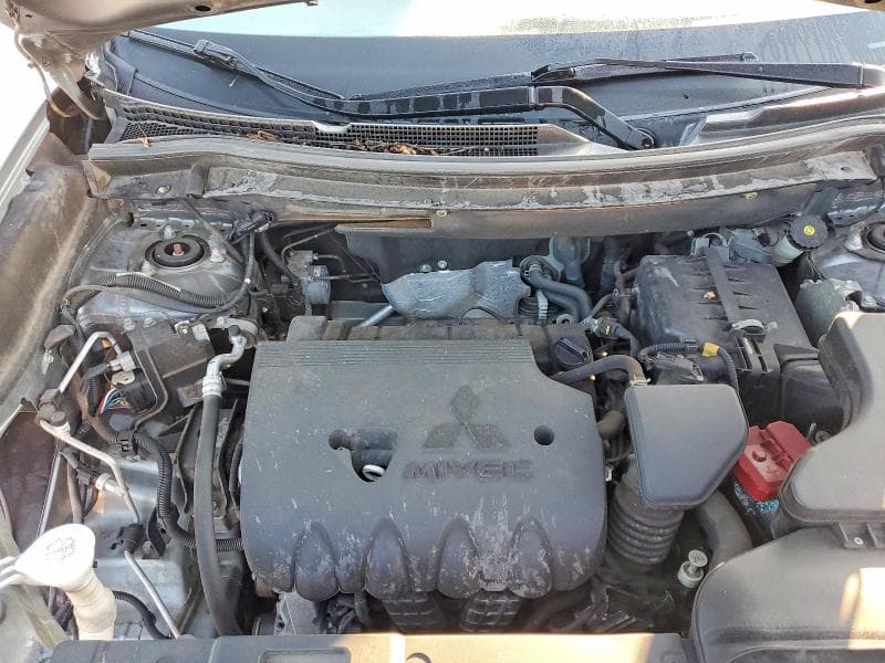 2018 MITSUBISHI OUTLANDER ES 11