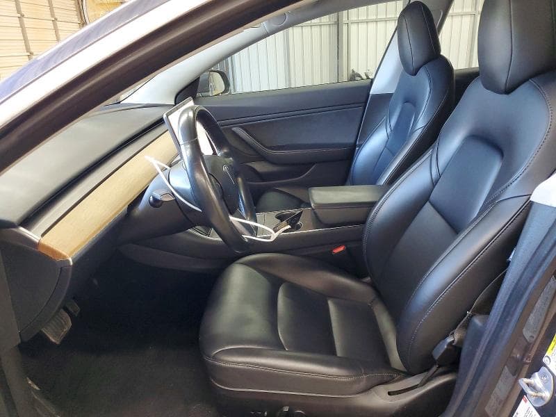 2018 TESLA MODEL 3 7