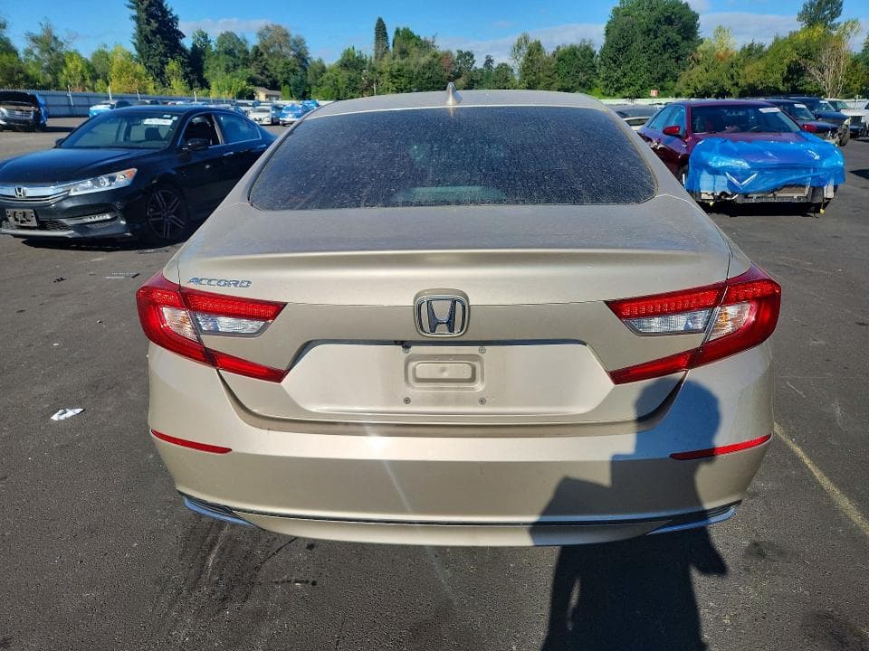 2020 HONDA ACCORD EX 6
