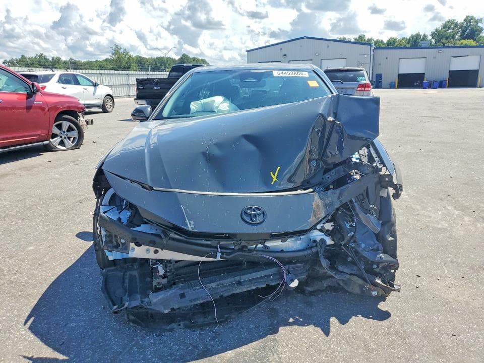 2025 TOYOTA CAMRY SE 5