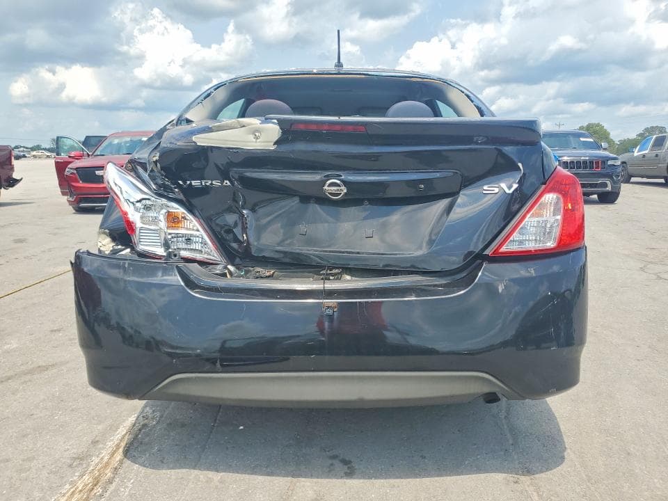 2022 NISSAN VERSA 1.6 SV 6