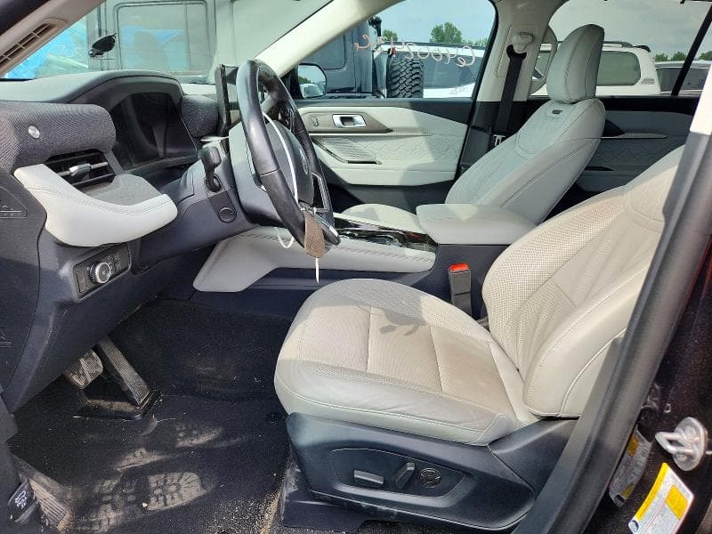 2025 FORD EXPLORER PLATINUM 7