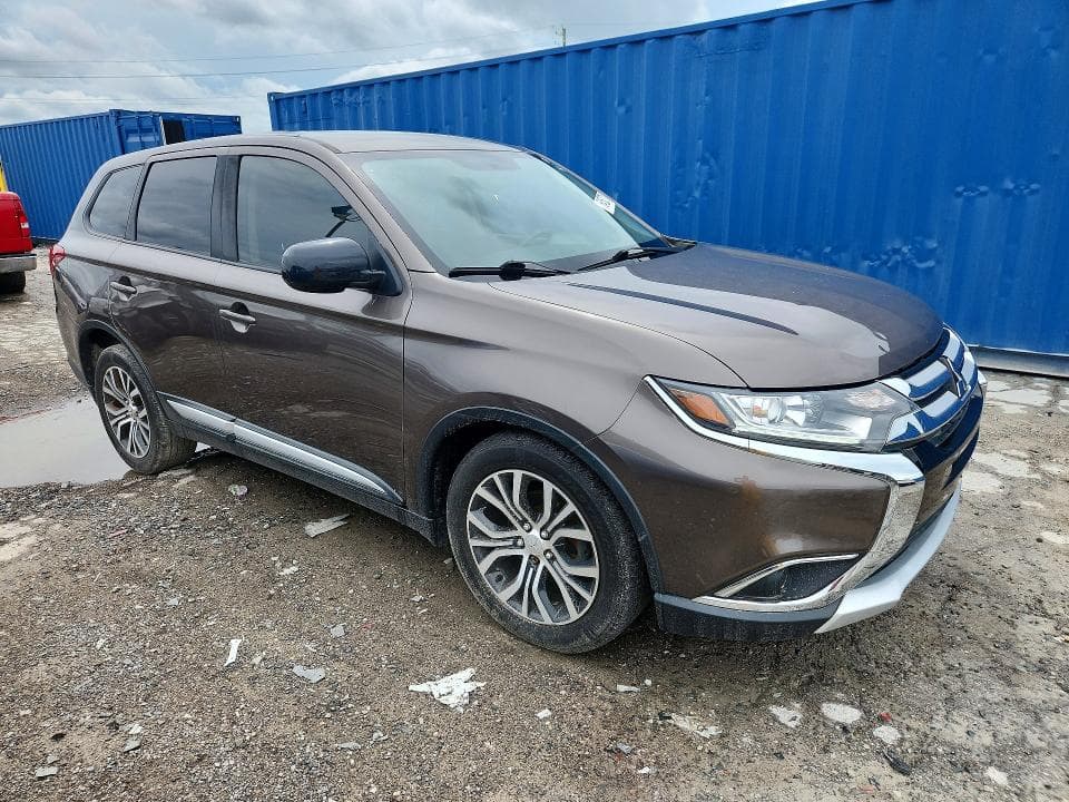 2018 MITSUBISHI OUTLANDER ES 4