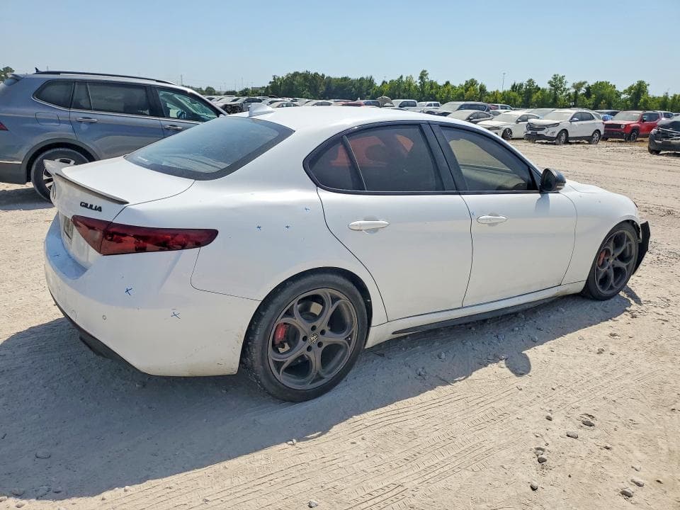 2019 ALFA ROMEO GIULIA 3