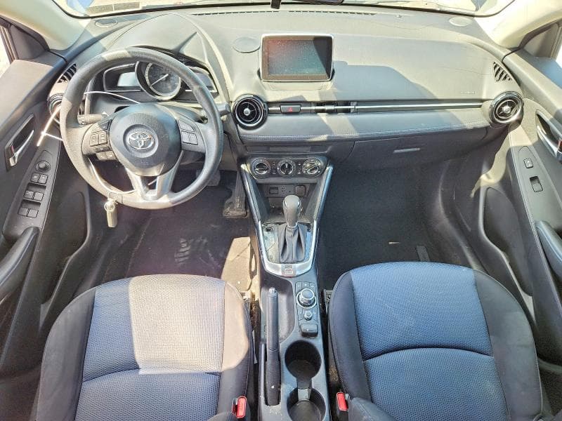 2017 TOYOTA YARIS IA BASE 8