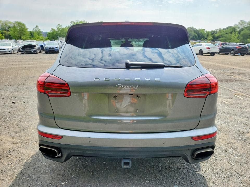 2017 PORSCHE CAYENNE 6