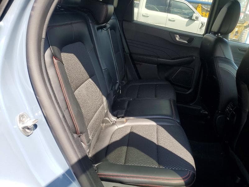 2024 FORD ESCAPE ST LINE 11
