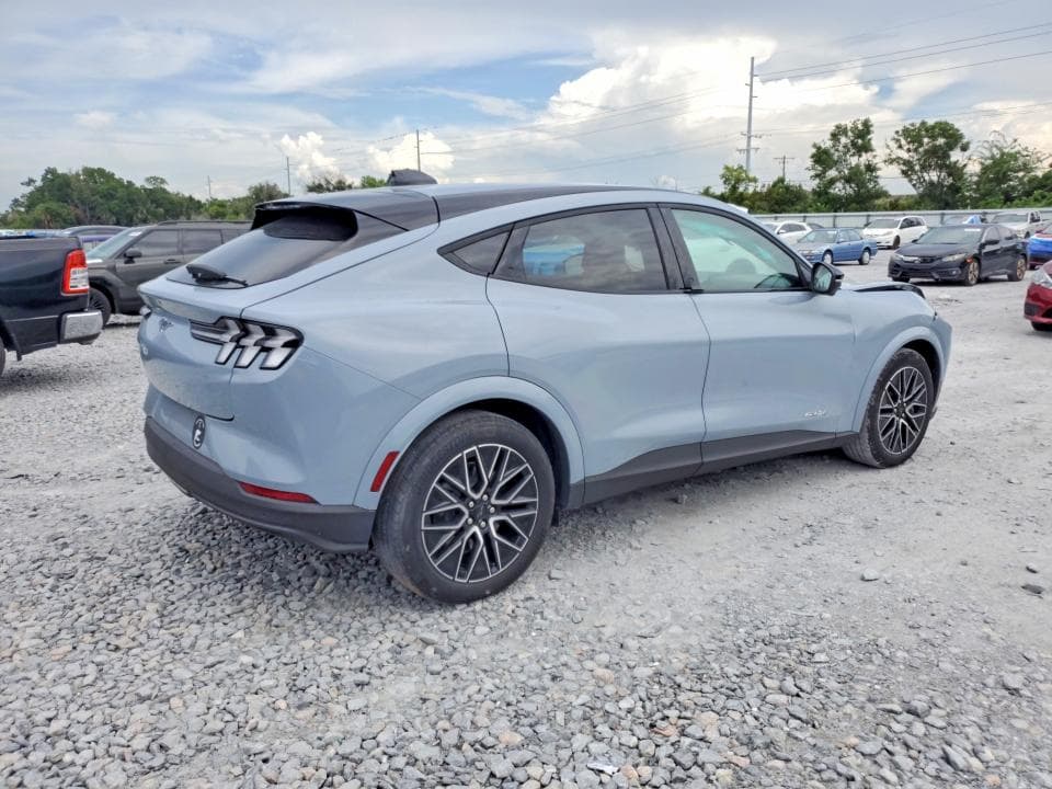 2025 FORD MUSTANG MACH-E PREMIUM 3