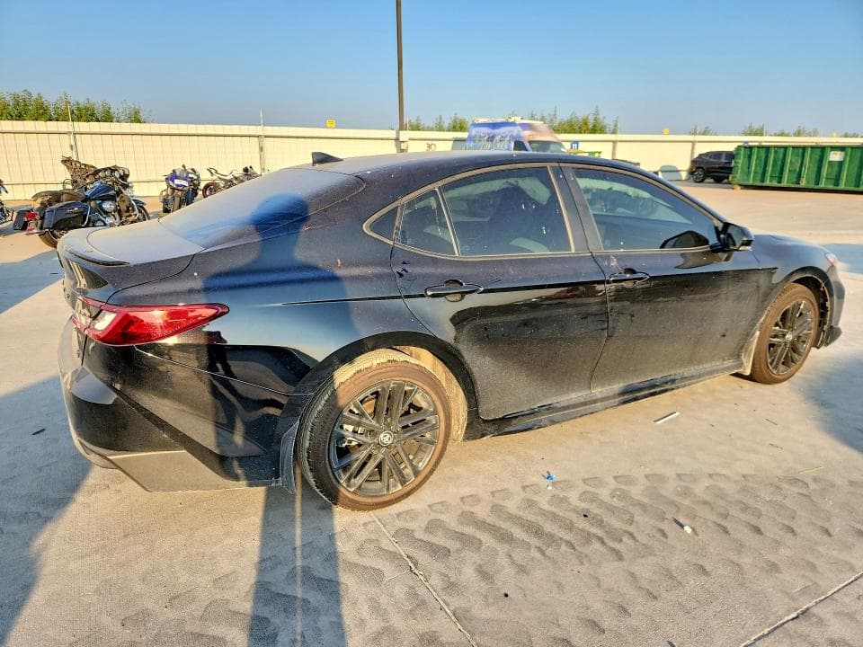 2026 TOYOTA CAMRY SE 3
