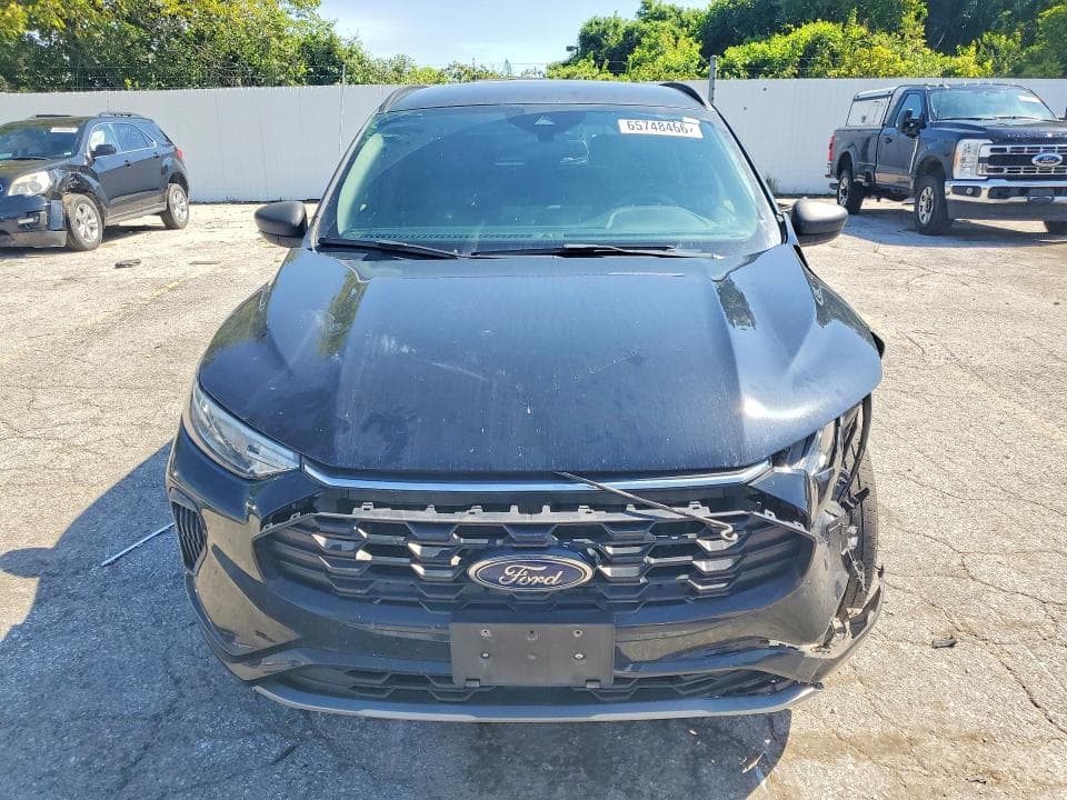 2024 FORD ESCAPE ST LINE 5