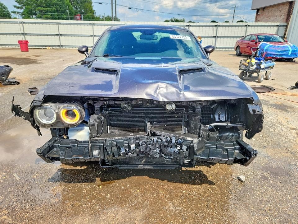 2019 DODGE CHALLENGER SXT 5