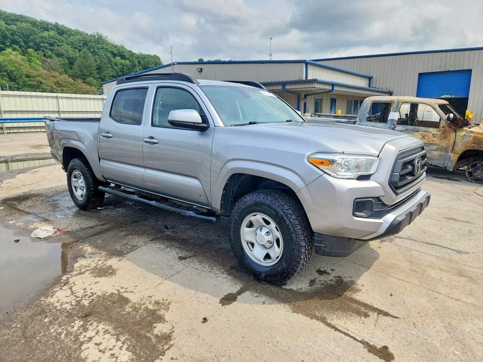 2021 TOYOTA TACOMA SR V6 4