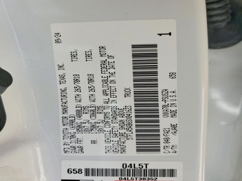 2025 TOYOTA TUNDRA SR5 12