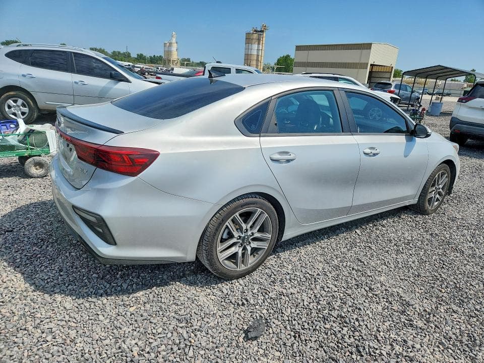 2020 KIA FORTE EX 3