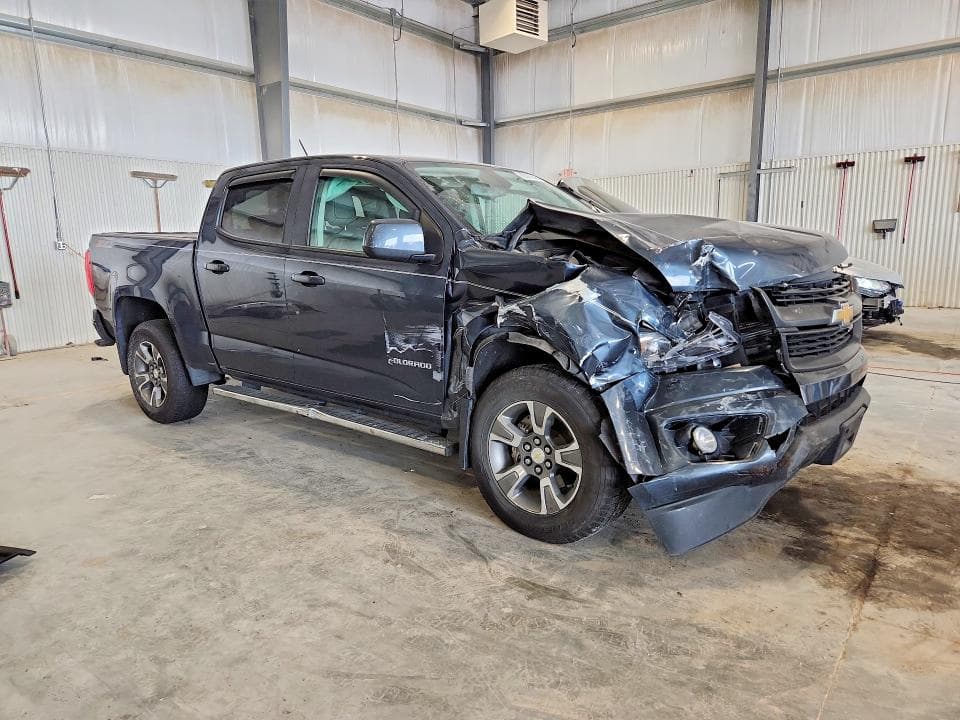 2019 CHEVROLET COLORADO Z71 4