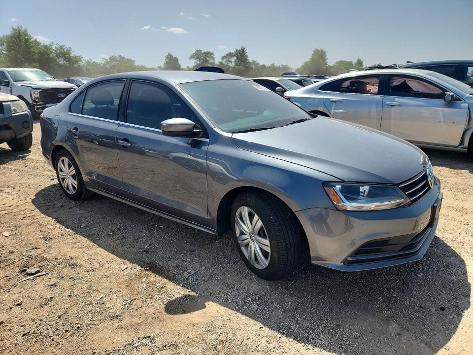 2017 VOLKSWAGEN JETTA S 4