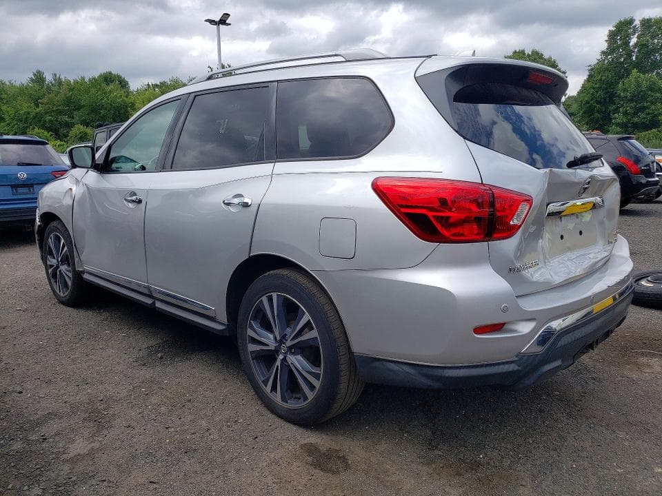 2019 NISSAN PATHFINDER PLATINUM 2