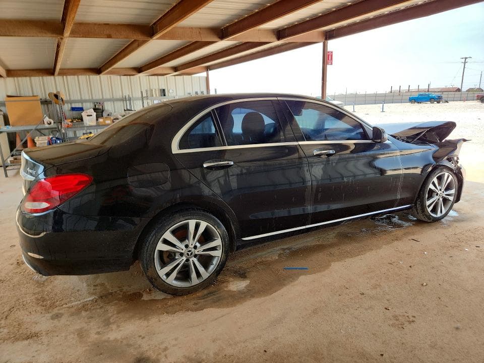 2018 MERCEDES-BENZ C 300 4MATIC 3