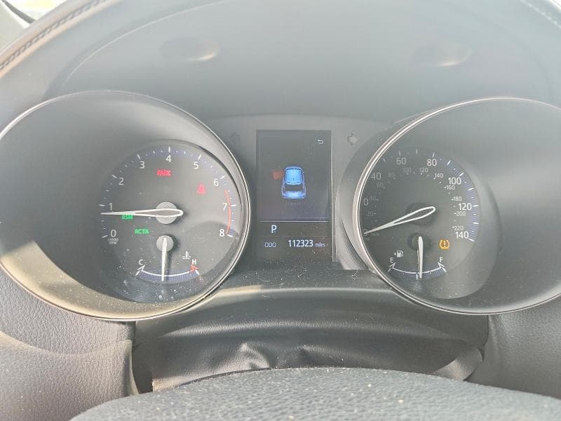 2019 TOYOTA C-HR XLE 9