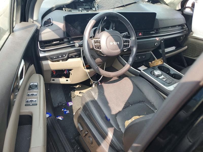 2026 KIA CARNIVAL LXS 8