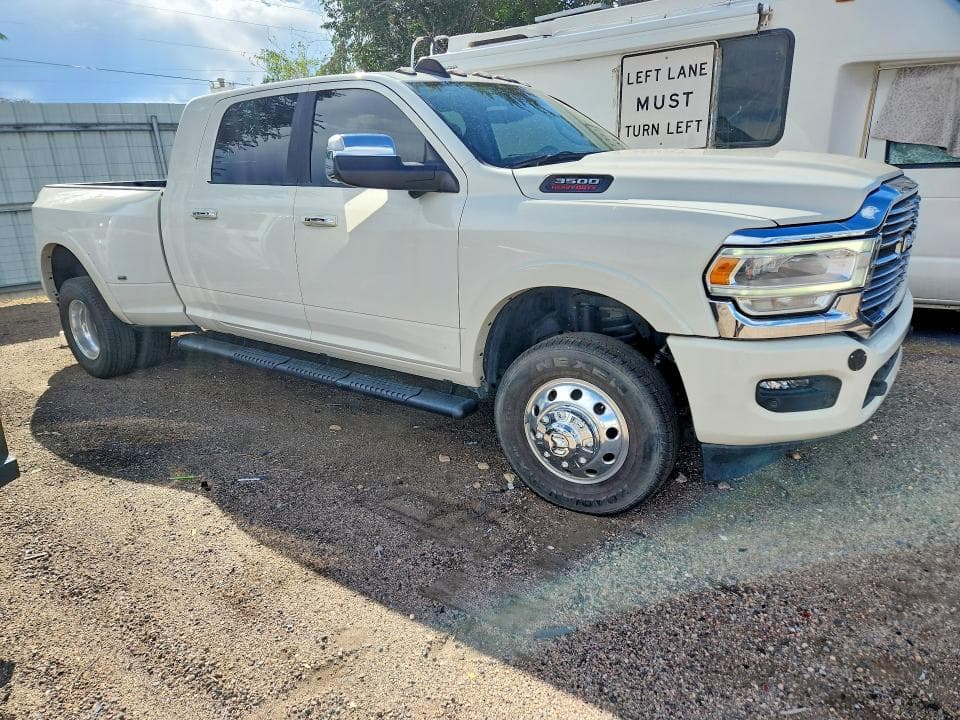2022 RAM 3500 LARAMIE 4