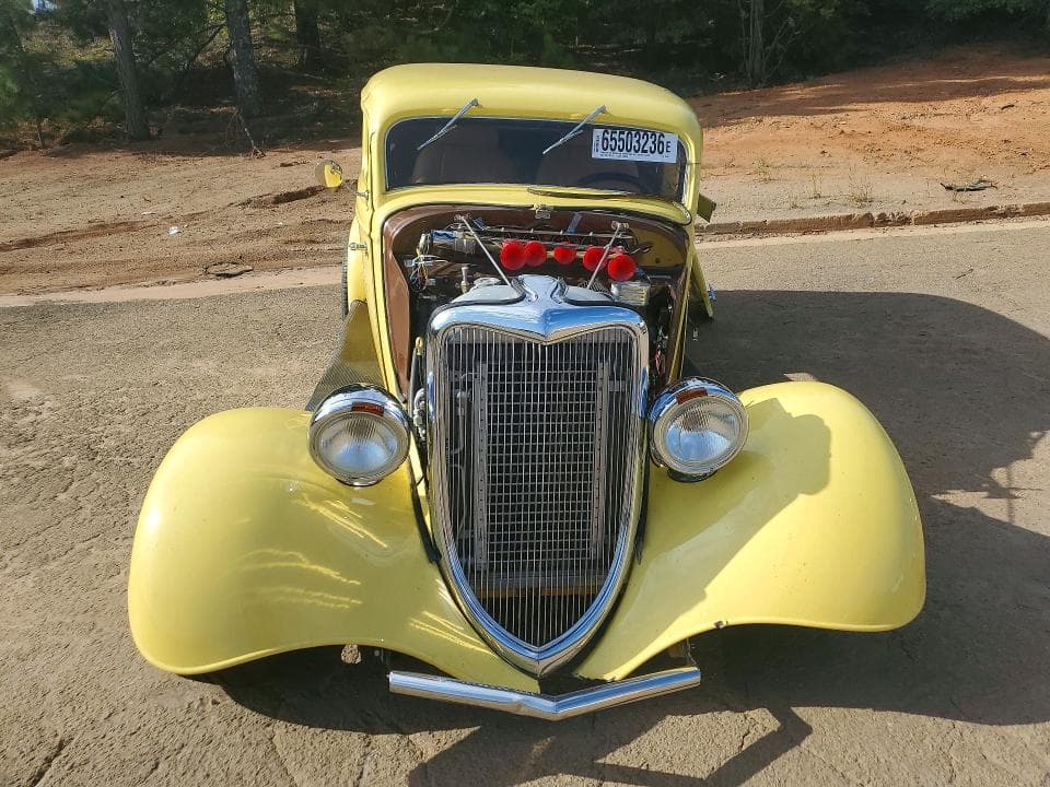 1934 FORD 2 DOOR 5