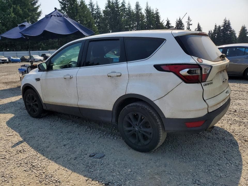 2017 FORD ESCAPE SE 2