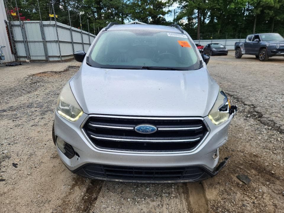2017 FORD ESCAPE SE 5