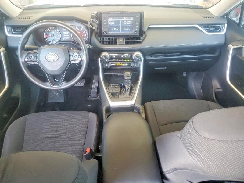 2019 TOYOTA RAV4 LE 8