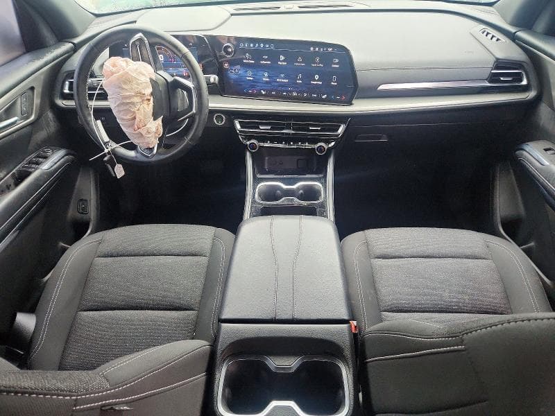 2025 CHEVROLET TRAVERSE LT 8