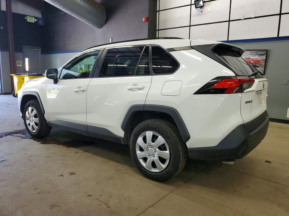 2021 TOYOTA RAV4 LE 2