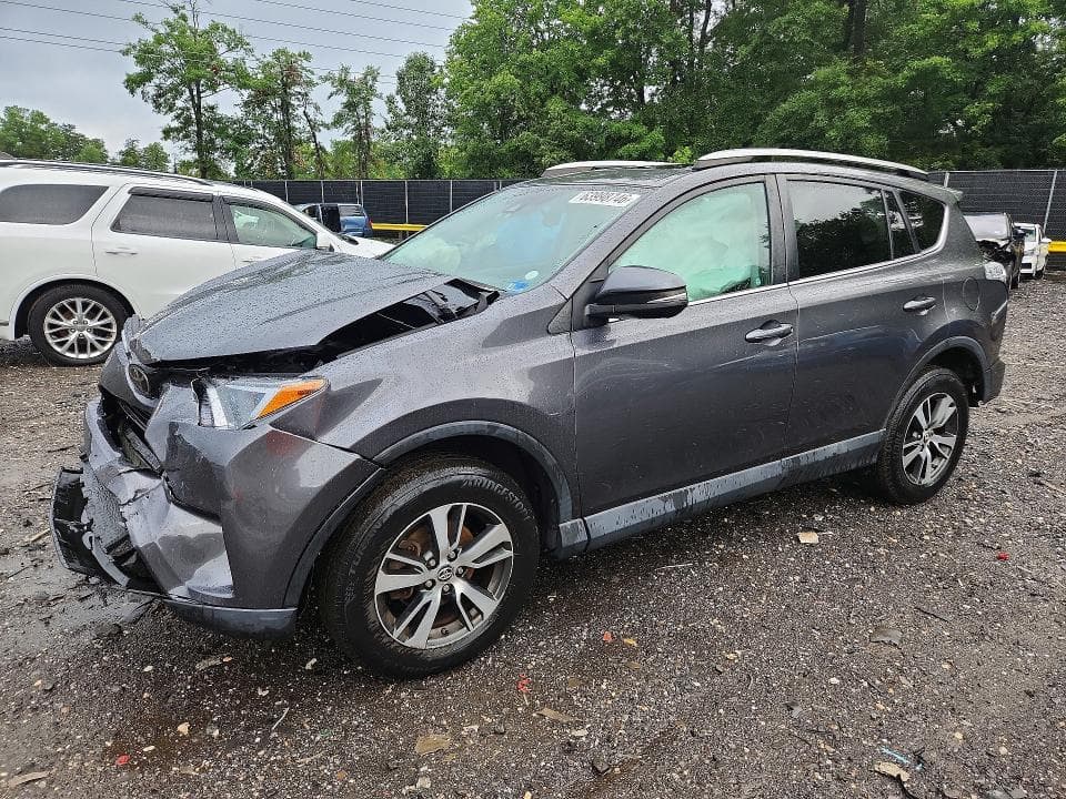 2018 TOYOTA RAV4 XLE - 1