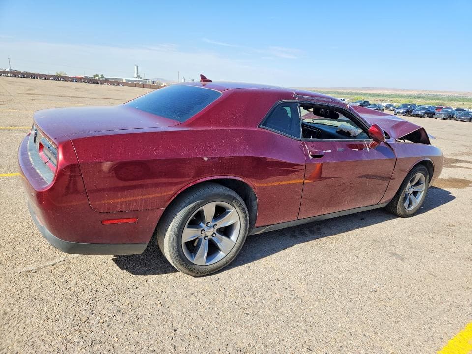 2017 DODGE CHALLENGER SXT 3