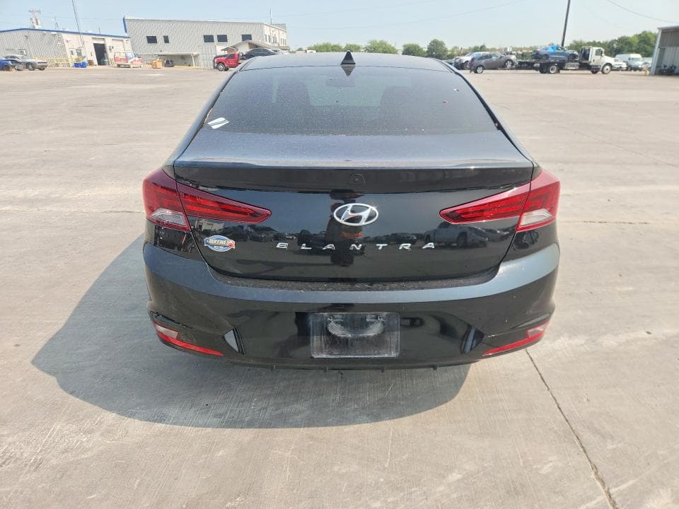 2020 HYUNDAI ELANTRA SEL 6