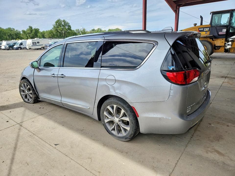 2018 CHRYSLER PACIFICA LIMITED 2