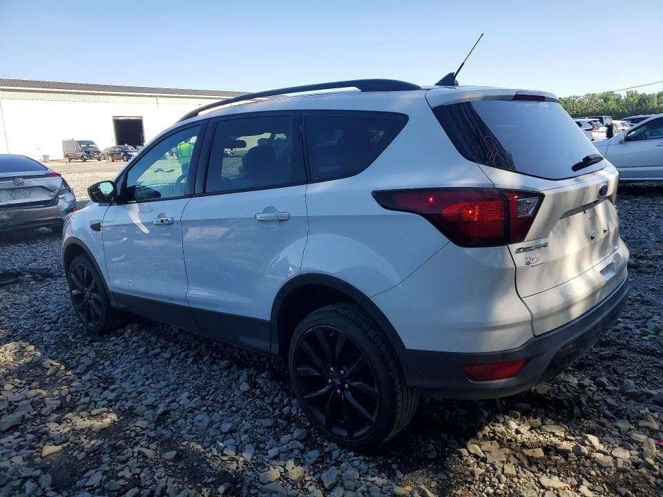 2019 FORD ESCAPE SE 2