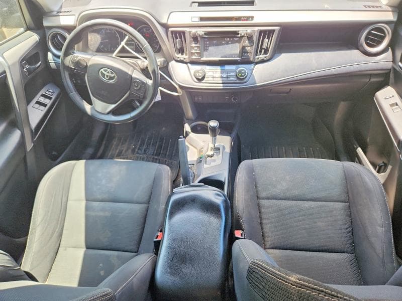 2018 TOYOTA RAV4 XLE 8