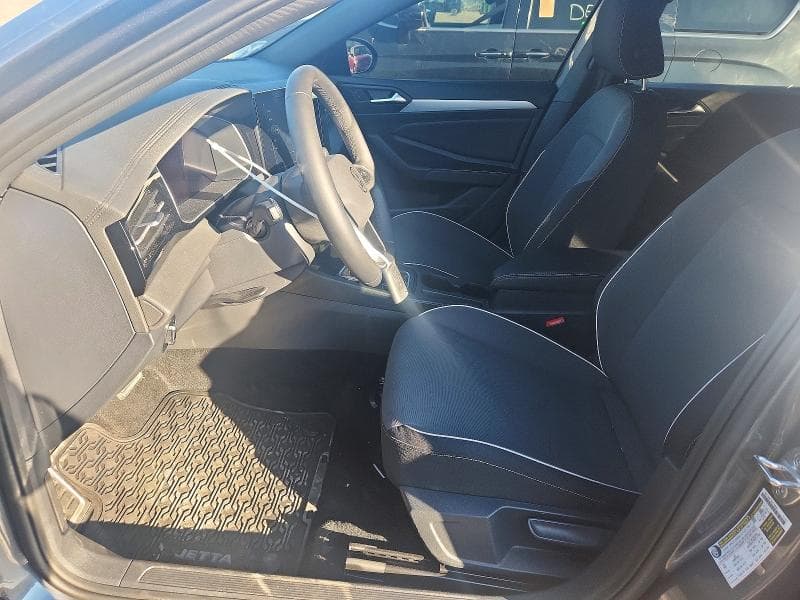 2025 VOLKSWAGEN JETTA SPORT 7