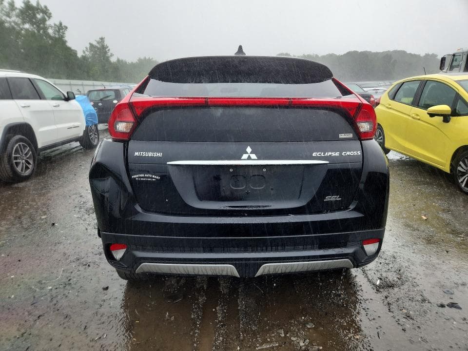 2018 MITSUBISHI ECLIPSE CROSS SE 6