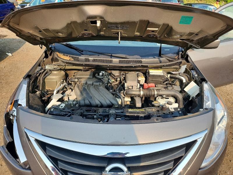 2017 NISSAN VERSA 1.6 SV 11