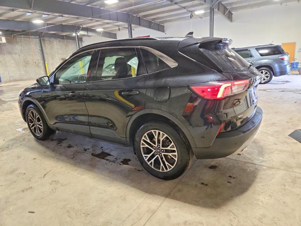 2020 FORD ESCAPE SEL 2